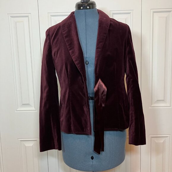Eddie Bauer Eggplant Velvet Jacket with Satin Ribbon Tie Front Size 2P - Picture 4 of 5